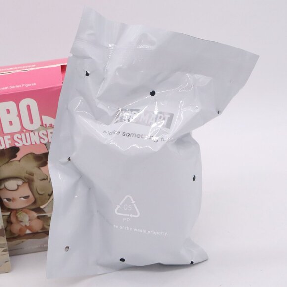 Kubo WEAKENING SIGNALS Figure City of Sunset Series Pop Mart US Seller Confirmed - Picture 4 of 6